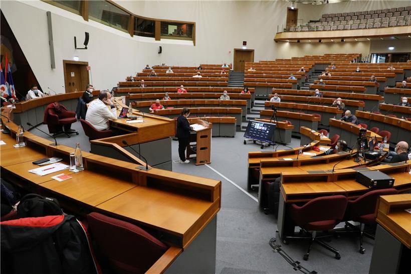 Wegen der sanitären Einschränkungen fand der Nationalvorstand des OGBL ausnahmsweise im „Hémicycle“ auf Kirchberg statt
