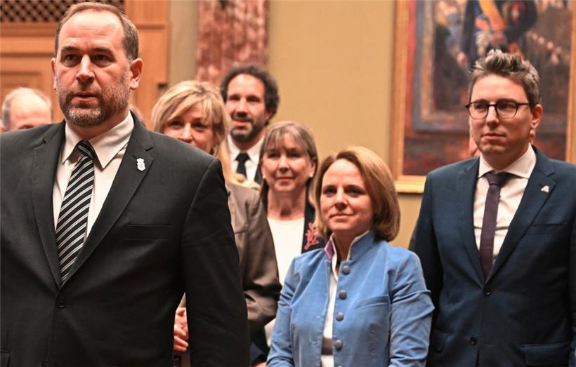 Weidig unter der Beobachtung von Clement
