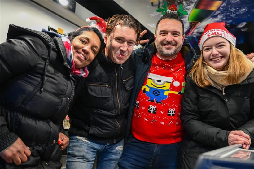 Weihnachtsfeier vor der Kufa