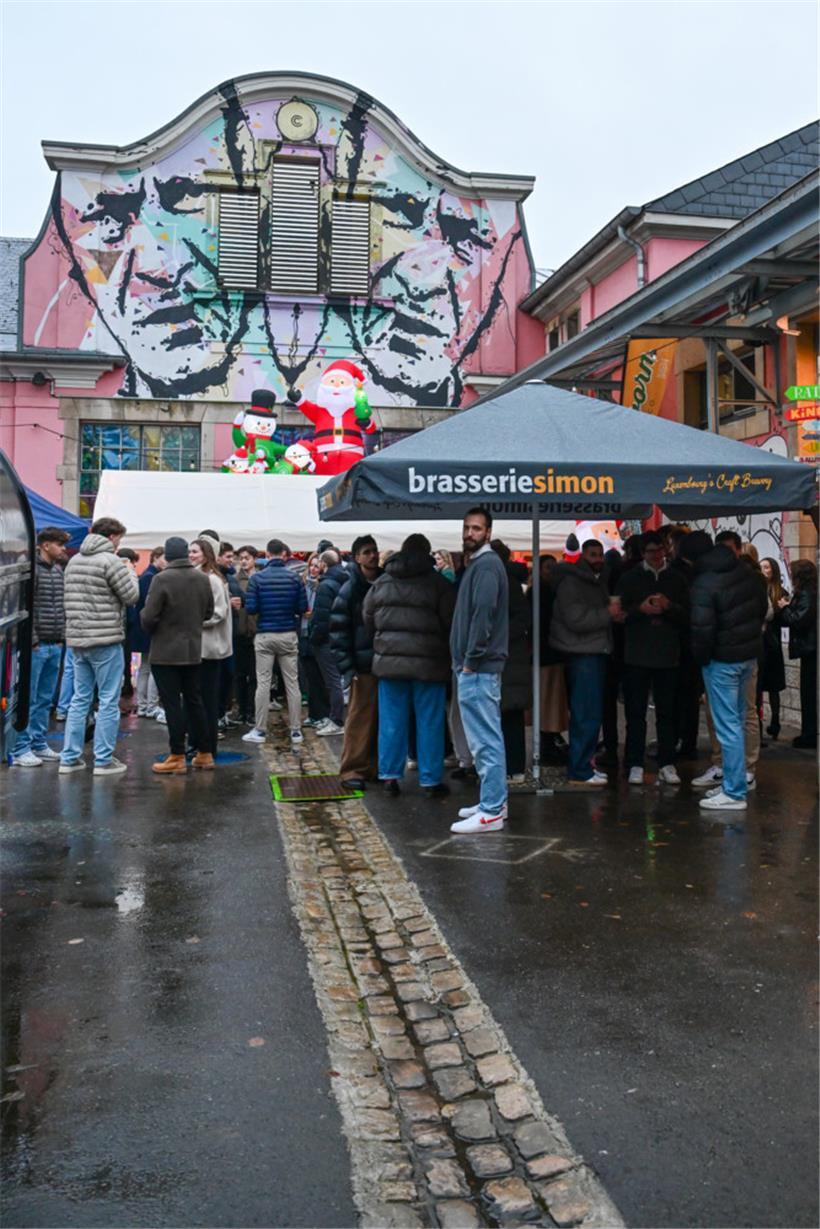 Weihnachtsfeier vor der Kufa