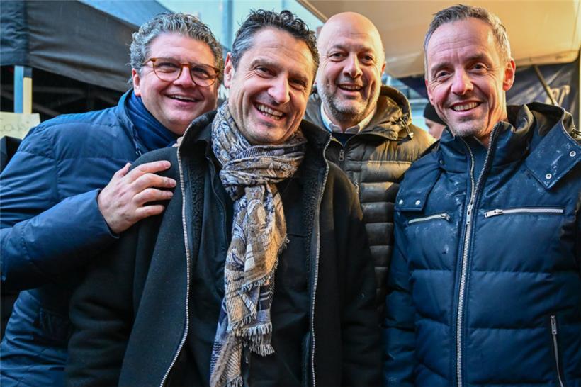 Weihnachtsfeier vor der Kufa