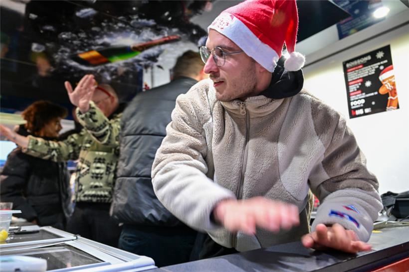 Weihnachtsfeier vor der Kufa