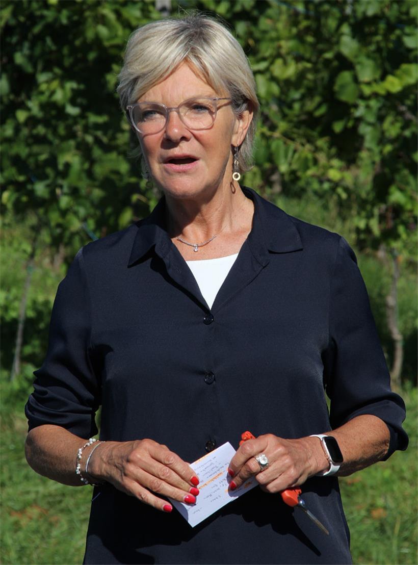 Weinbauministerin Martine Hansen unterstrich einmal mehr die Bedeutung des Weinbaus in Luxemburg als wichtigen Wirtschaftsfaktor
