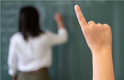 Wenn Eltern kreativer denken, dann kann dies auf ihre Kinder abfärben. Ein luxemburgisches EU-Projekt will dadurch die Bildung bei Kindern verbessern.
