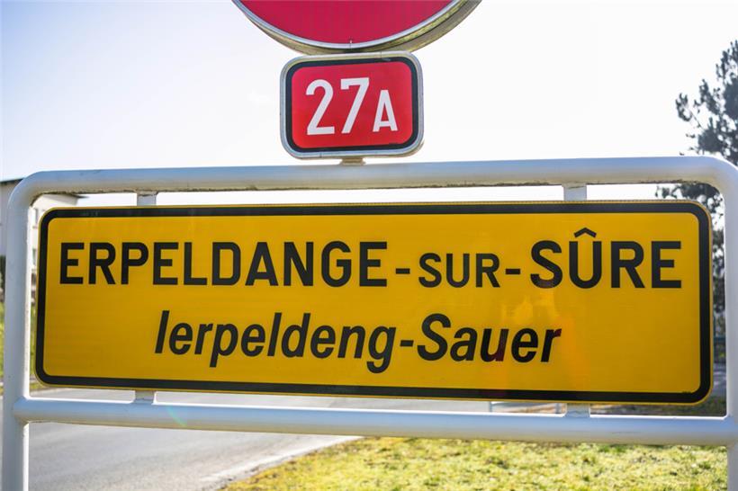 Wenn der Dorfname wie eine Geschlechtskrankheit von männlichen Enten klingt, sollte die Entscheidung für eine Fusion eigentlich klar sein
