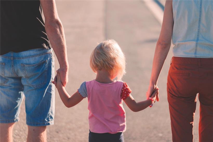 Wenn in der ursprünglichen Familie der Halt verloren geht, können Pflegefamilien neuen geben
