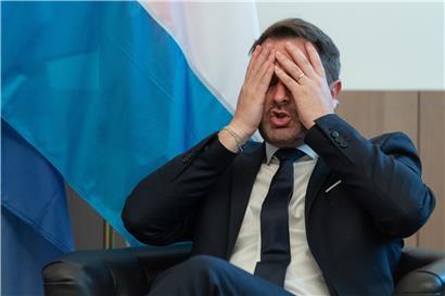 Wer nichts von einem Gutachten weiß, muss auch keine Stellung beziehen
