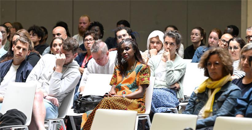 Wie geht es weiter mit der Caritas? Unter den Mitarbeitern der Caritas herrschte am Montag große Verunsicherung.
