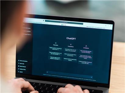 Sicherheitsrisiken und Schutzmaßnahmen für Minderjährige im Internet erklärt