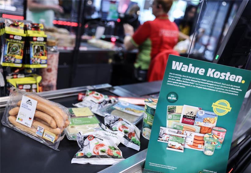 Wiener Würstchen kosten kommende Woche bei Penny 6,01 Euro statt 3,19 Euro

