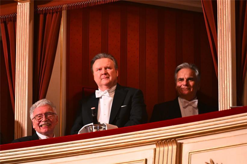 Wiens Bürgermeister Michael Ludwig (M., SPÖ) muss um die knappe Mehrheit bangen – seine Partei geht deswegen auf Stimmenfang bei den Neu-Wienern
