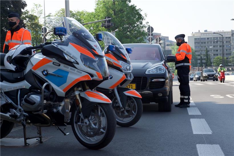 Wilde Szenen am Montagmorgen in Esch: Ein Autofahrer versucht, mit über 100 km/h zu flüchten
