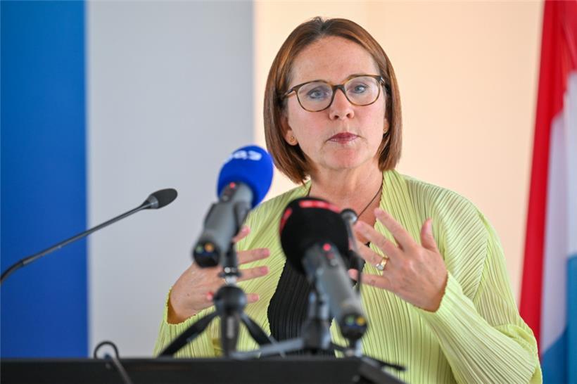 Will Preise drücken, ohne „Sozialdumping“ zu betreiben: Mobilitätsministerin Yuriko Backes (DP)
