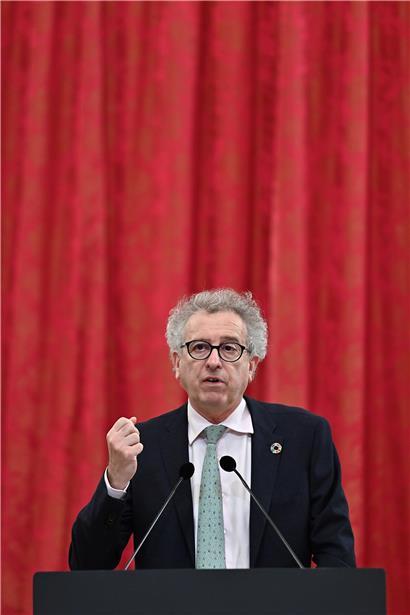 „Wir sind Rechtsstaat“, sagte der sichtlich empörte Finanzminister Pierre Gramegna
