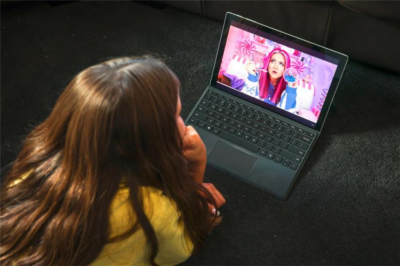 Wo lernt man Geschlechterrollen? Für viele Jugendliche gibt es in dieser Hinsicht keinen Unterschied mehr zwischen On- und Offline-Welt
