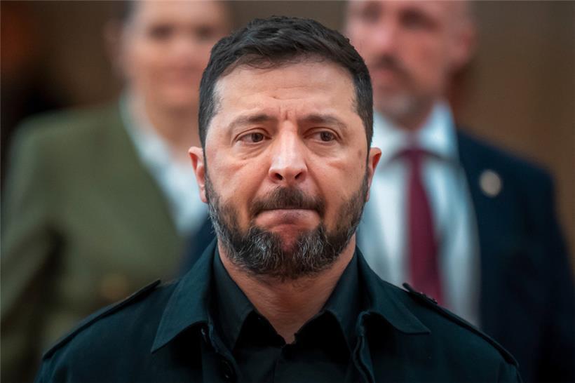 Wolodymyr Selenskyj, Präsident der Ukraine, kommt zum Gipfeltreffen der Europäischen Politischen Gemeinschaft an
