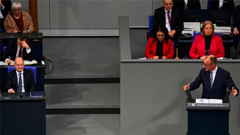 Wortduelle mit harten Bandagen: Olaf Scholz und Friedrich Merz
