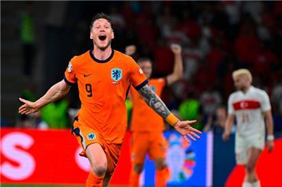 Wout Weghorst sorgt bisher als Joker für Gefahr
