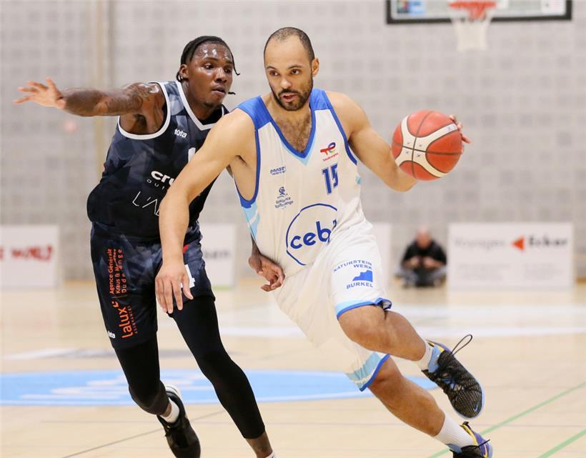 Xavier-Robert Francois und Walferdingen konnten sich am Donnerstag gegen den T71 um Londell King durchsetzen
