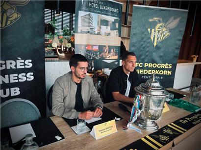 Yannick Bastos (l.) in seinem neuen Job
