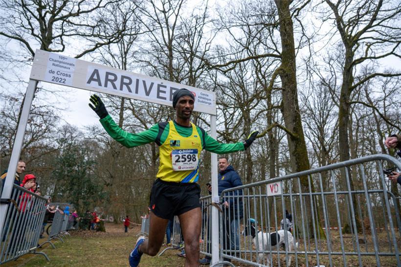 Yonas Kinde setzte sich vor seinen beiden Diekircher Teamkollegen Bob Bertemes und Pol Mellina durch
