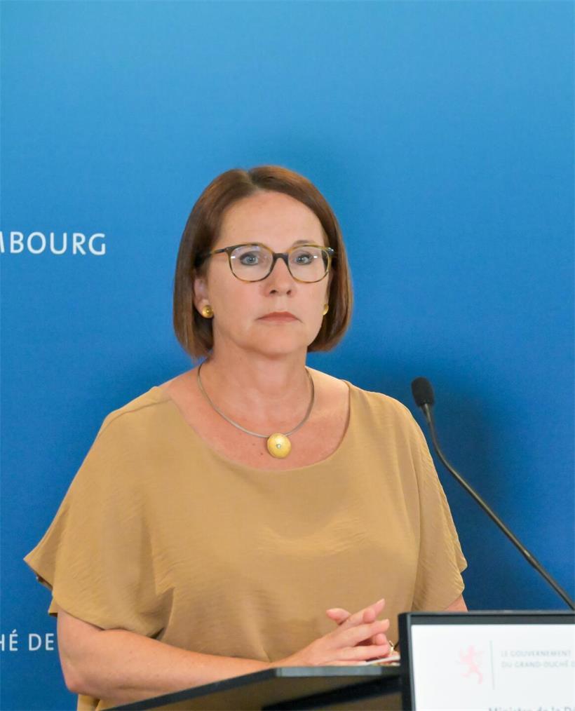 Yuriko Backes (DP) äußerte sich schriftlich zu den gestellten Fragen