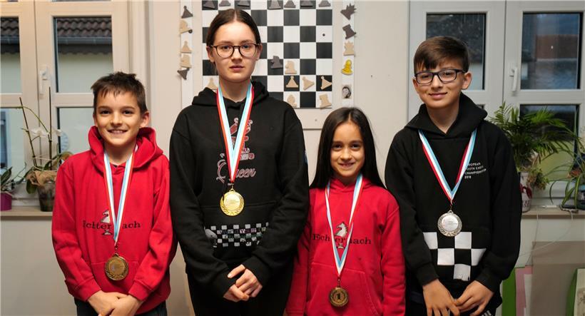 Yvan, Clara, Dora und Louis mischen die nationale Schachwelt mächtig auf
