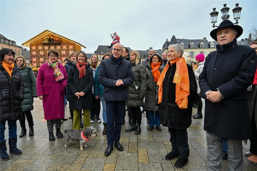 Zahlreiche politische Verantwortliche beteiligten sich an der Aktion, unter ande...