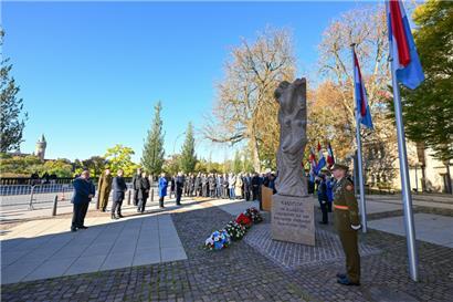 Zeremonie am Kaddish-Denkmal in Luxemburg-Stadt zur Erinnerung an die Opfer der Shoah
