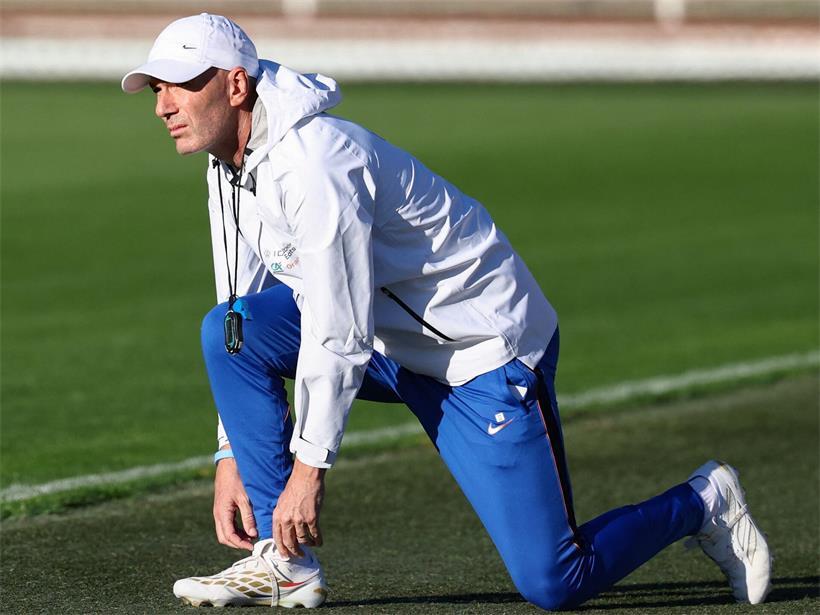 Zizou soll es richten: Ganz Frankreich fiebert der Premiere entgegen