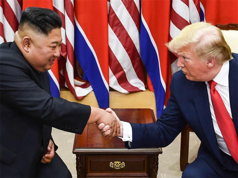Zufriedene Gesichter: Kim und Trump bei ihrem Treffen im Jahr 2019