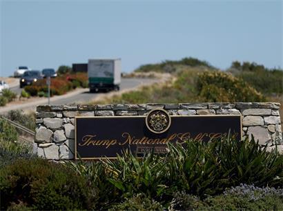 Zwei Tage vor dem Besuch des US-Präsidenten Donald Trump wurde auf dessen Golfplatz in der Nähe von Los Angeles ein bewaffneter Mann festgenommen