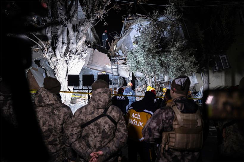 Zwei Wochen nach der Erdbebenkatastrophe in der Region hat ein weiteres Beben der Stärke 6,4 den Südosten der Türkei und Norden Syriens erschüttert
