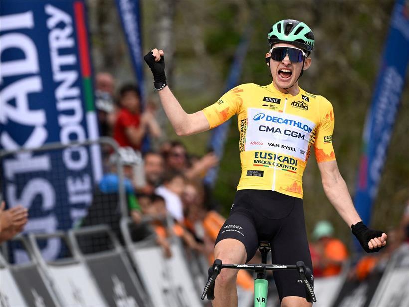 Paul Seixas gewinnt zweites Rennen in Folge – Motorsport Erfolg und Rennfahrer Triumph