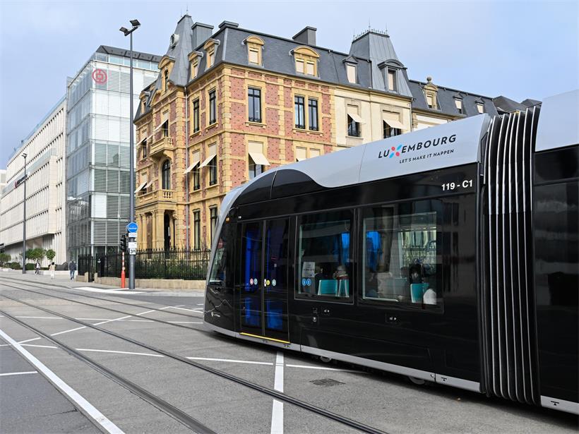 Zwischen den Haltestellen „Gare centrale“ und „Scillas“ ruht der Tramverkehr vollständig