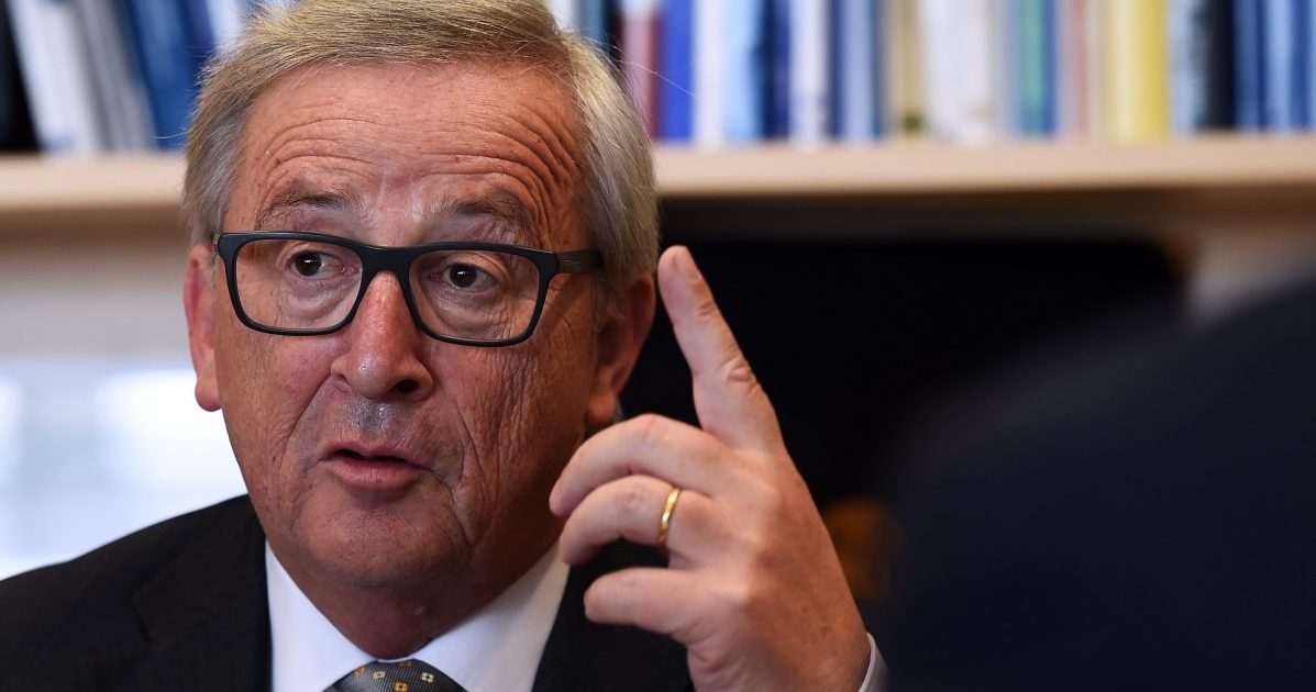 Wenn Juncker einfach Merkel wegdrückt