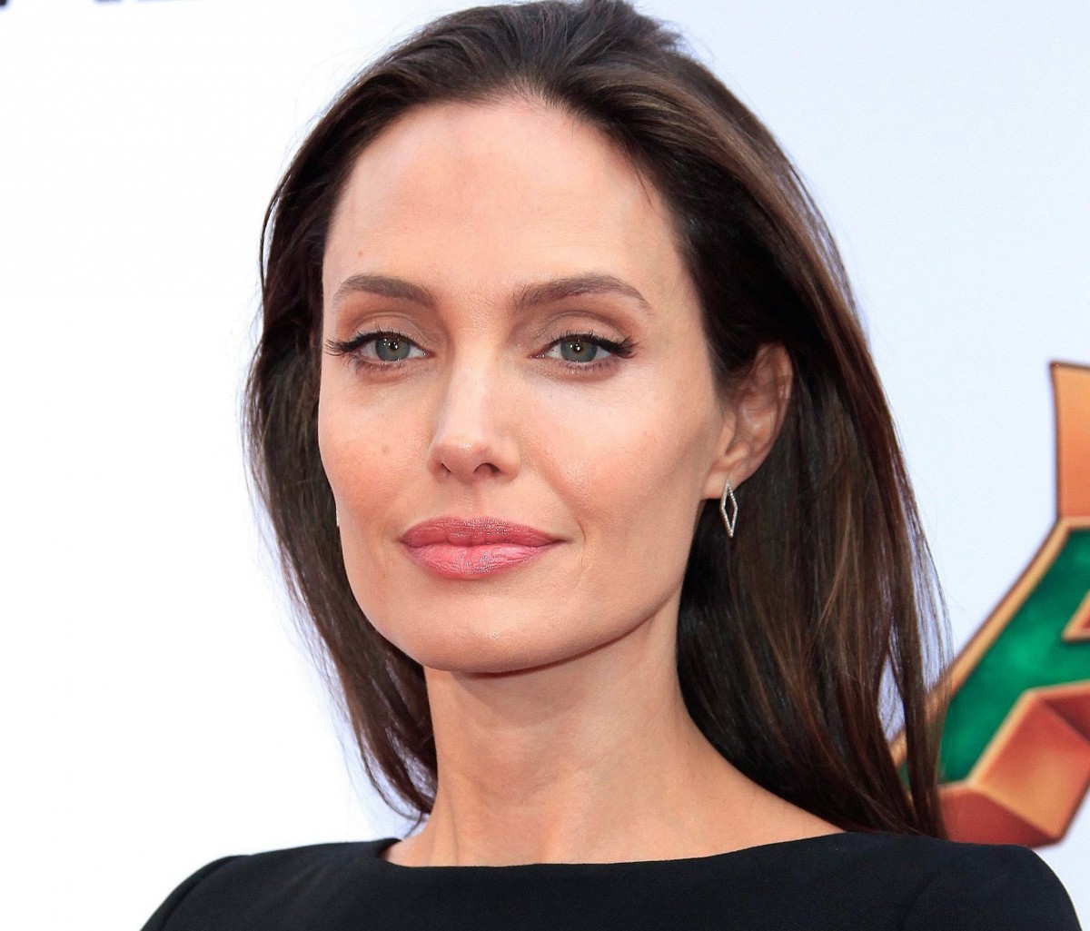 Missbrauch: Jolie wehrt sich gegen Vorwürfe