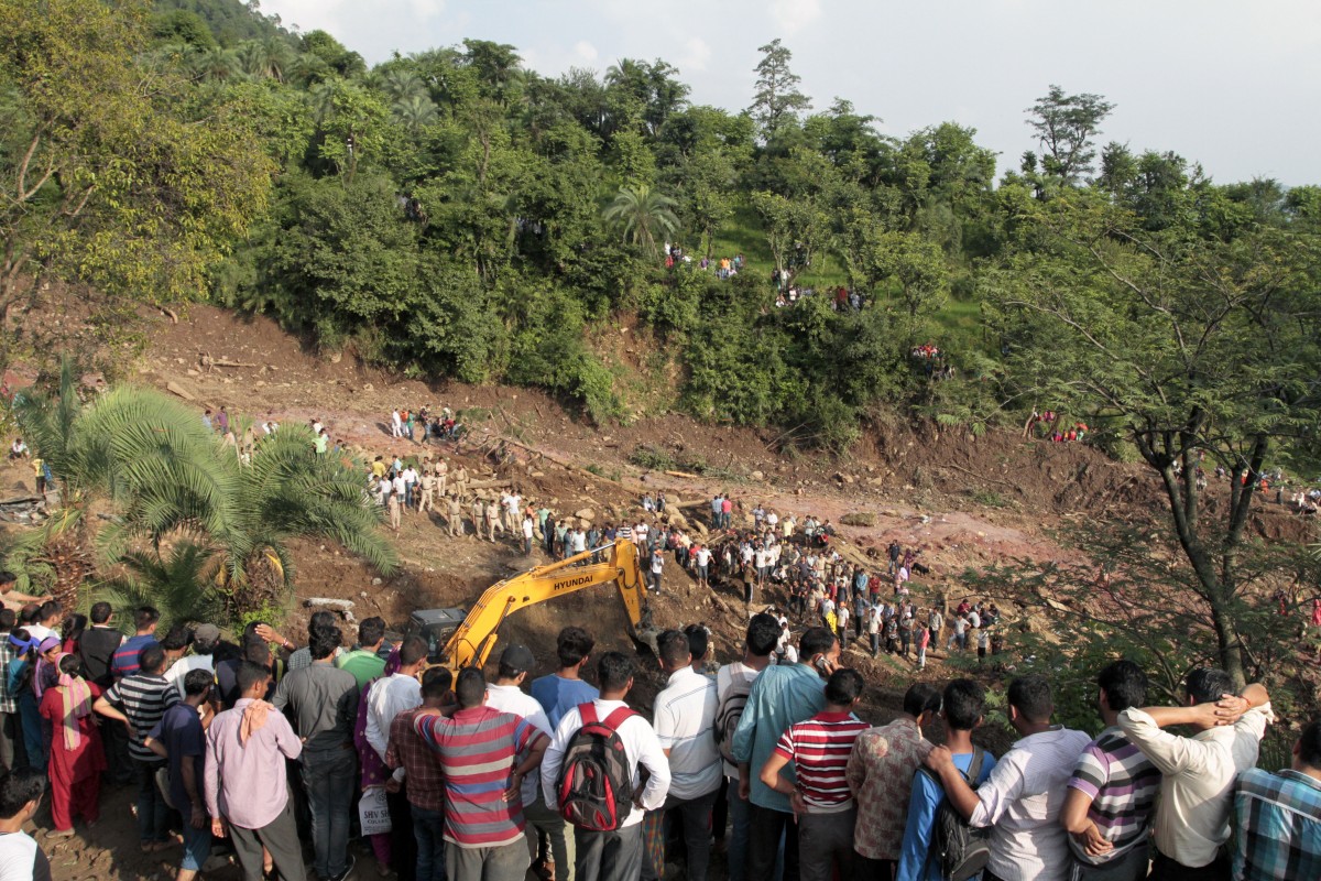 Mindestens 45 Tote nach Erdrutsch in Indien