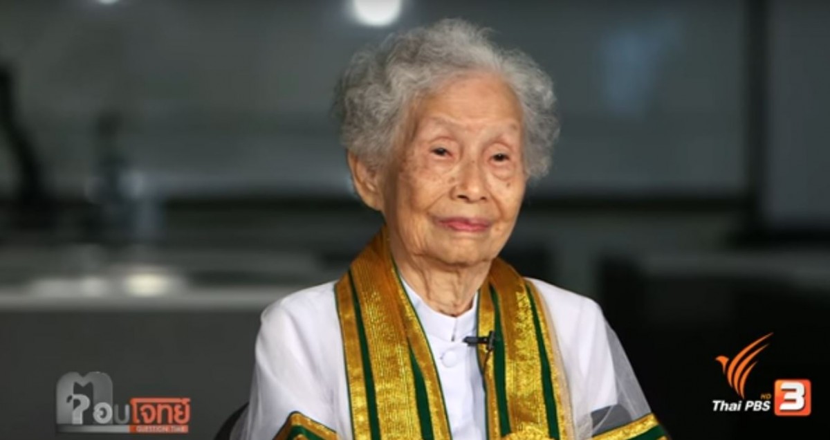 Thailänderin schafft mit 91 Jahren Uni-Abschluss