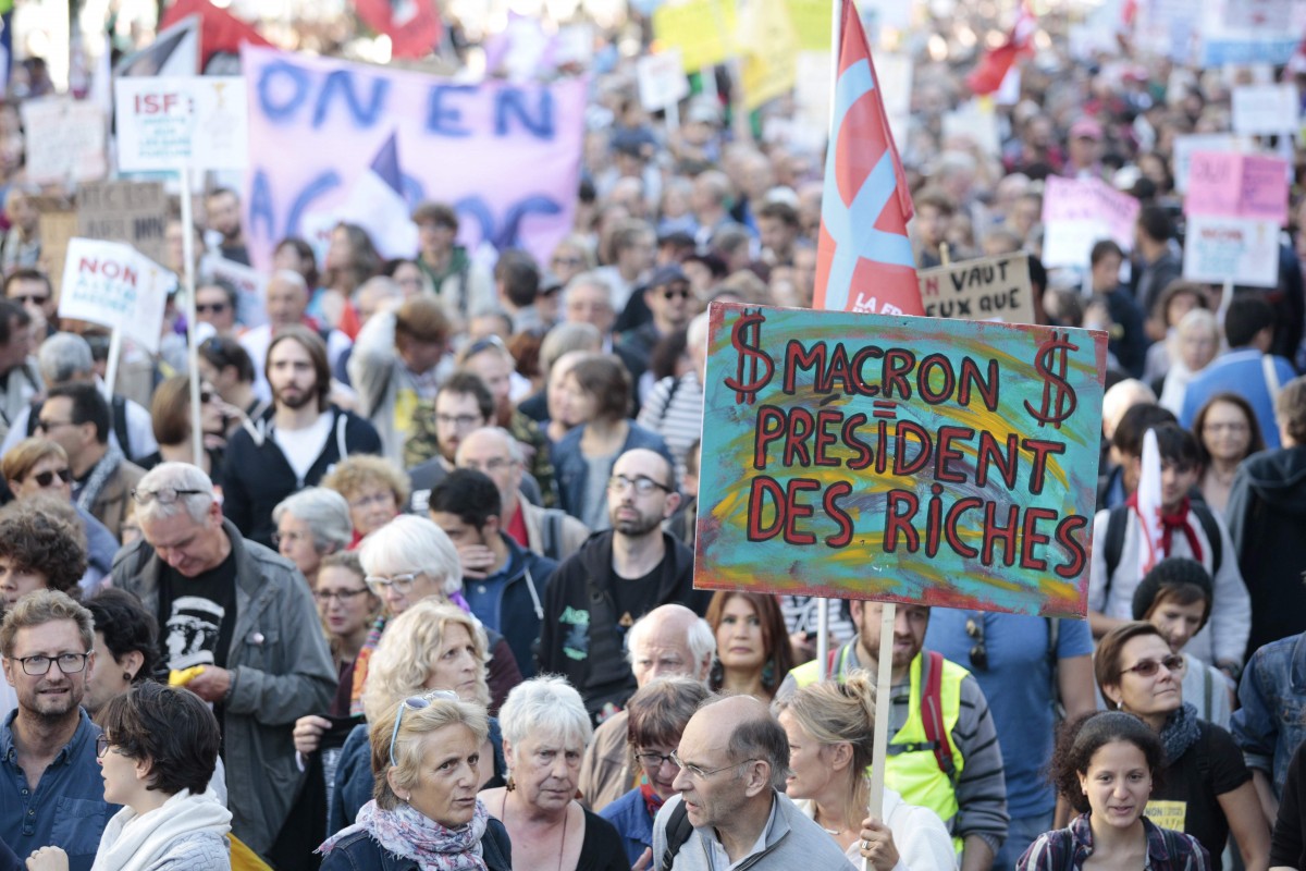 Zehntausende protestieren gegen Macrons Reform