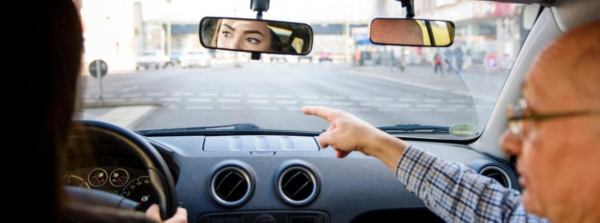 Zu langsam: Autofahrer wollen Fahrlehrer vermöbeln
