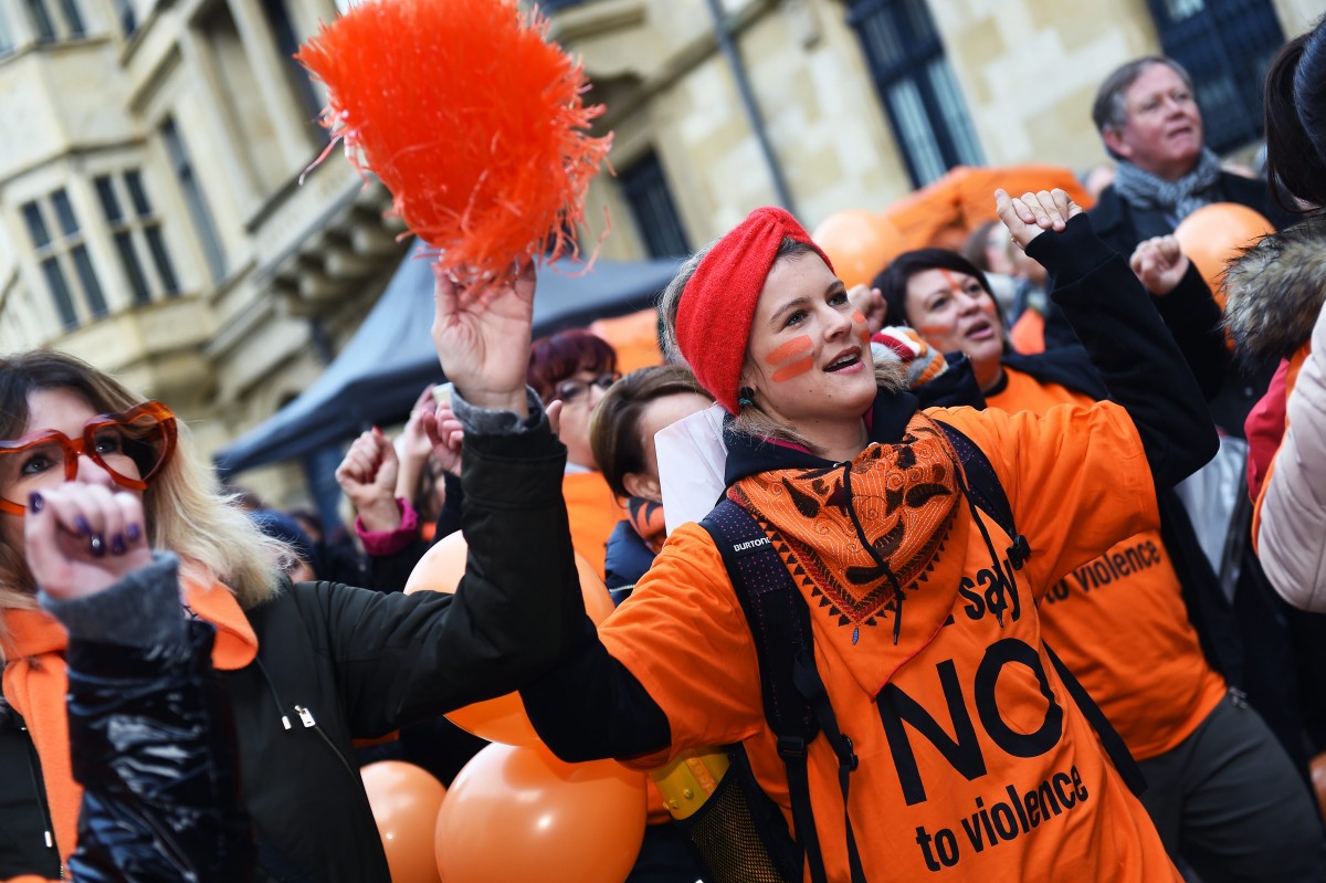 Luxemburger marschieren gegen Gewalt