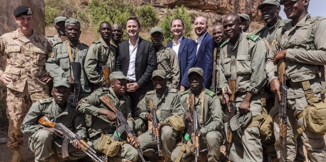 Bettel besucht Mali – und trifft auf Luxemburger Soldaten