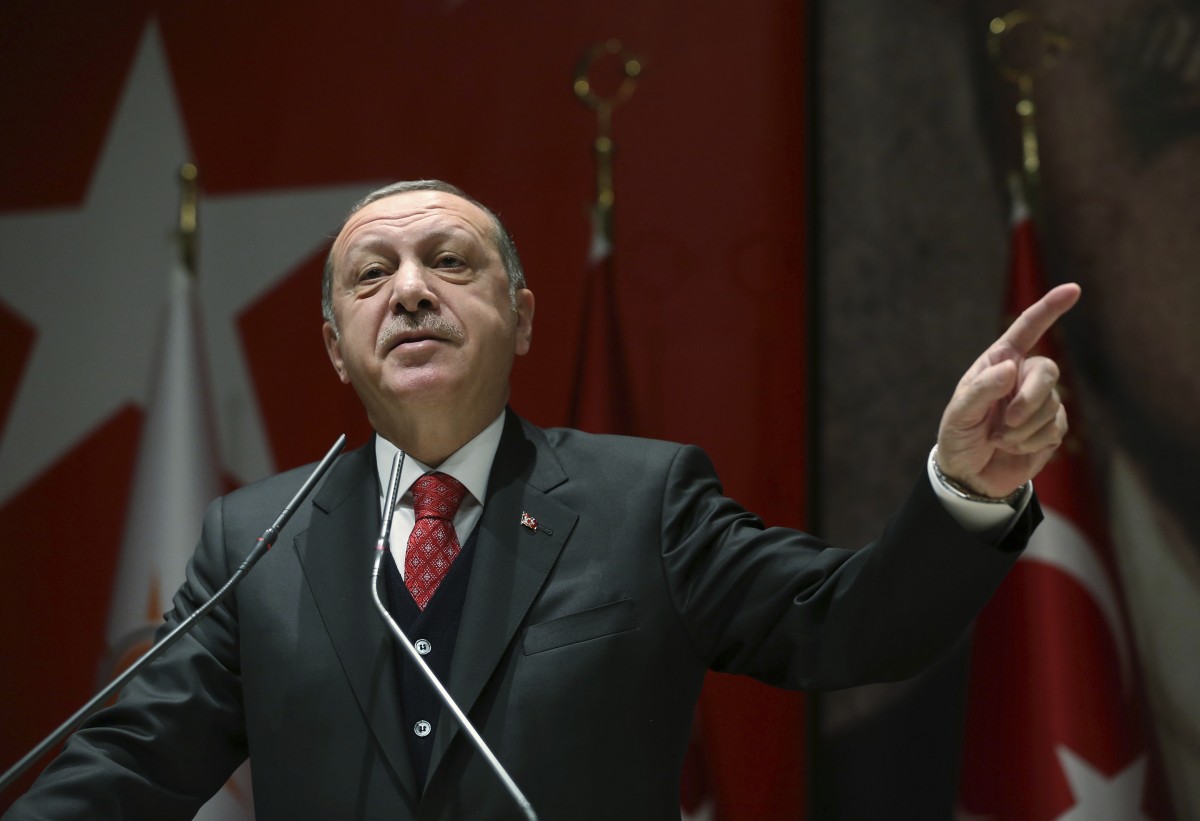Erdoğan contre-attaque
