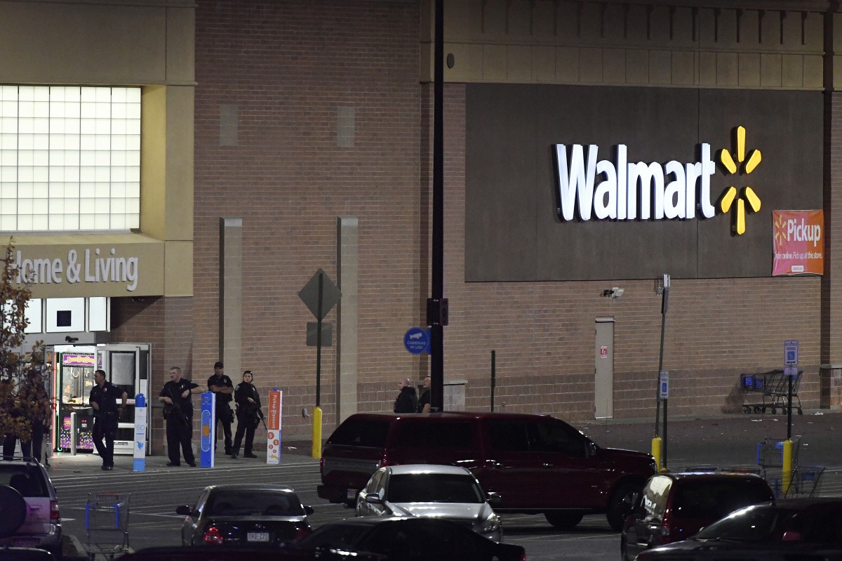 Drei Tote bei Schießerei in US-Einkaufszentrum