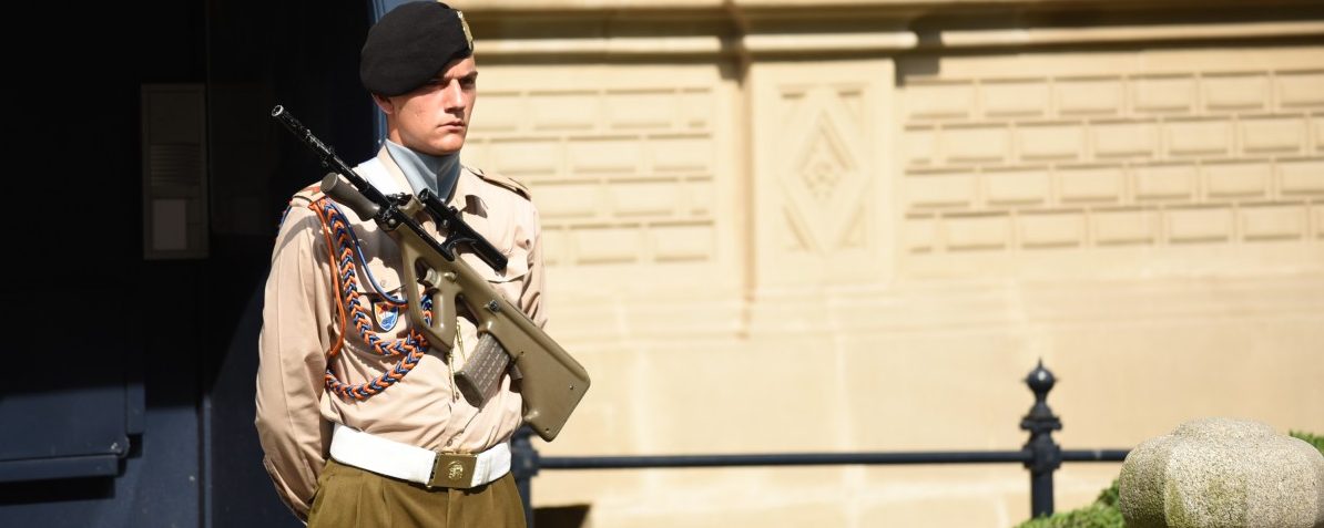 Luxemburger Palastgarde bald wieder (richtig) bewaffnet