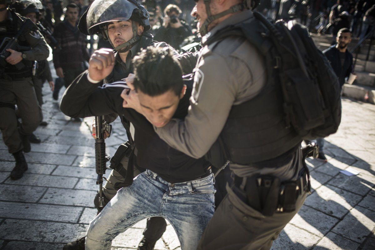 Jerusalem: Ein Toter und mindestens 760 Verletzte bei Unruhen