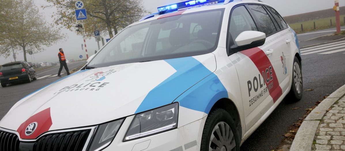 Junge Mutter stirbt bei Unfall, Baby bleibt unverletzt