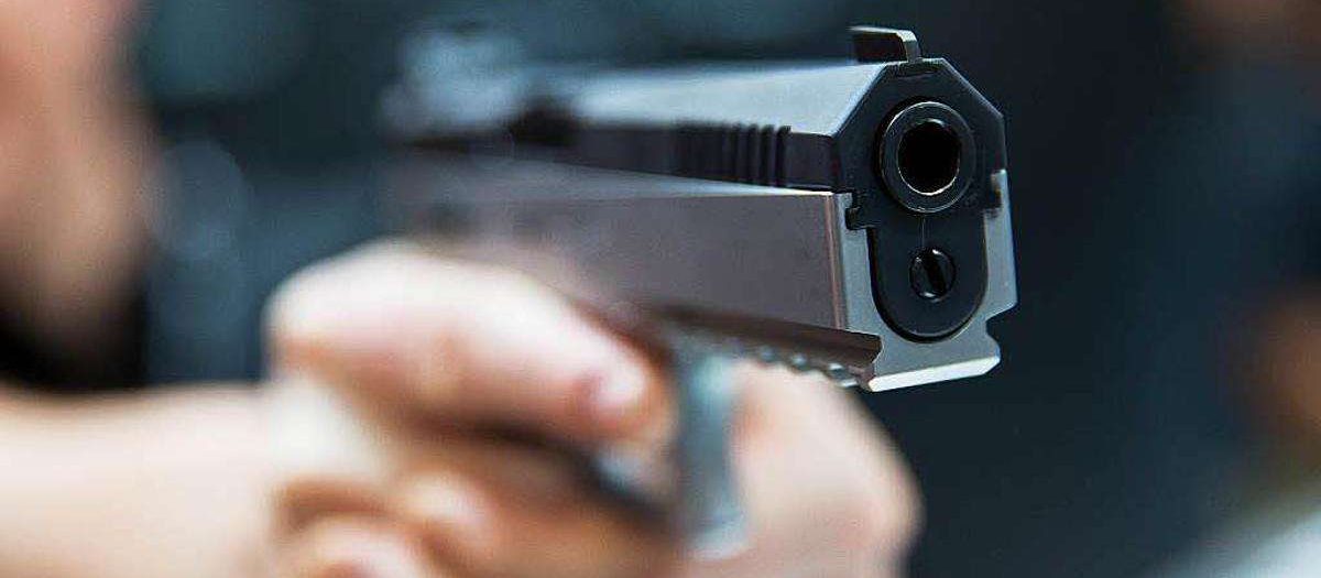 Petingen: Gast bedroht Kneipenwirt mit Waffe