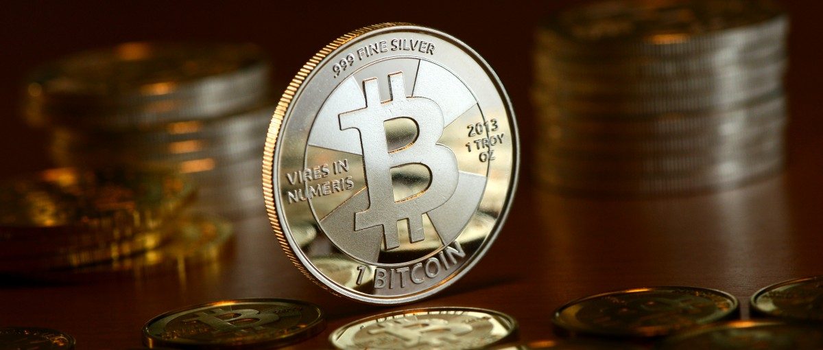 Bitcoin rutscht unter 12.000 Dollar